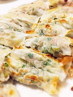大根の葉でシャキシャキ棒餃子♪-レシピのメイン写真