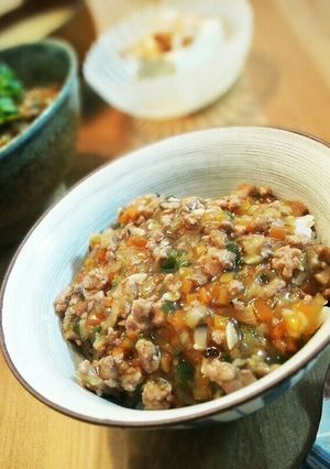 【2歳と食べる】野菜あんかけそぼろ丼-レシピのメイン写真
