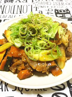 焼肉ダレde簡単☆牛肉とかぼちゃの炒め物-レシピのメイン写真