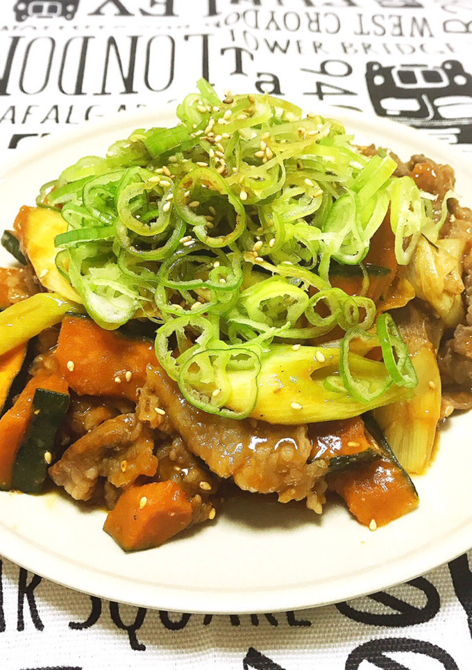 焼肉ダレde簡単☆牛肉とかぼちゃの炒め物-レシピのメイン写真