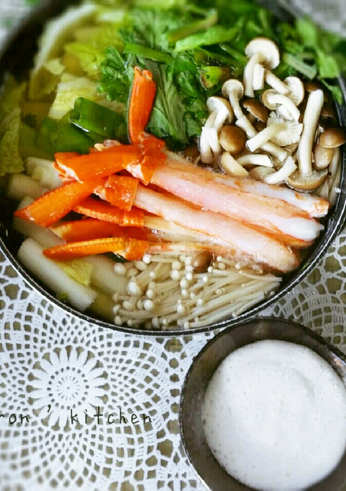 とろろで食べる♥白味噌とおだしのカニ鍋-レシピのメイン写真