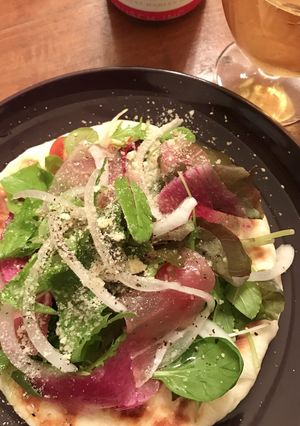 生ハムの彩りサラダピザ-レシピのメイン写真