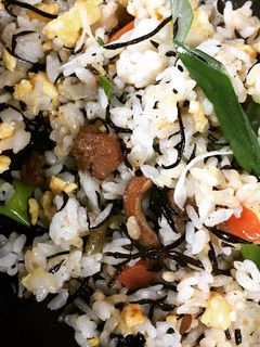 ひじき煮リメイク長ネギ炒飯✨ごま油香る-レシピのメイン写真