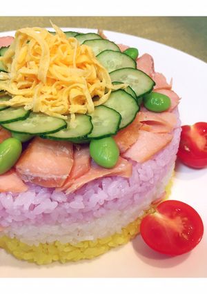 お祝いに！焼き鮭で3色お寿司ケーキ♪-レシピのメイン写真