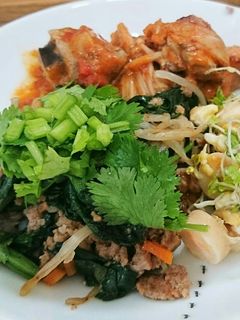 エスニック風*野菜とそぼろ炒め-レシピのメイン写真