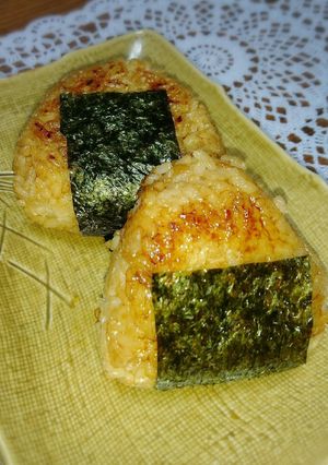 ウナギのタレで美味しい♪焼おにぎり-レシピのメイン写真