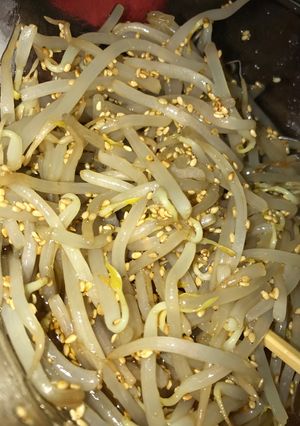 ラーメン屋さんの辛もやし-レシピのメイン写真