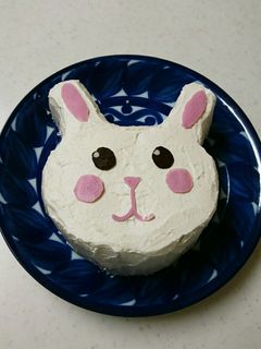 うさぎ 簡単デコレーションケーキ-レシピのメイン写真