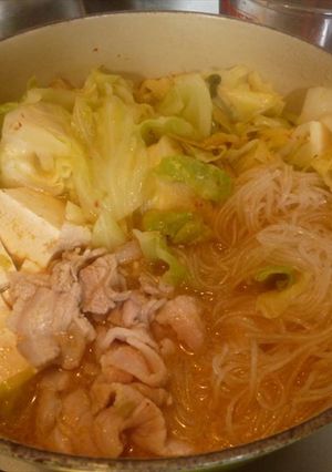 味付け簡単キムチ鍋-レシピのメイン写真