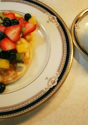 フルーツたっぷりパンケーキ-レシピのメイン写真