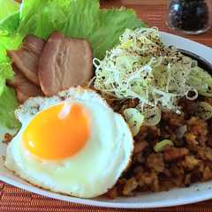 รูปของ 富山ブラック風チャーハン