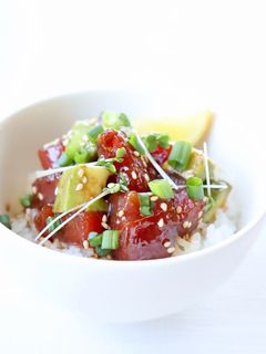 簡単手軽な【アヒポキ丼】ハワイ料理-レシピのメイン写真
