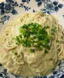 クリーミーアボガドなめたけうどん