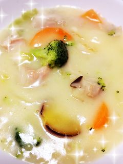 市販のルゥで☆簡単コクうまシチュー-レシピのメイン写真