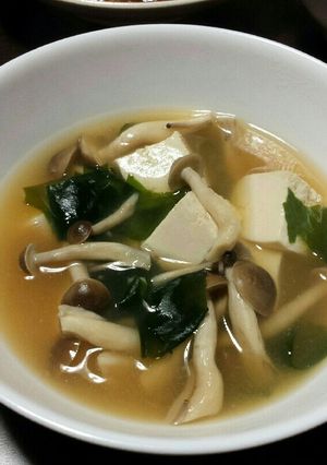 豆腐としめじの塩麹スープ-レシピのメイン写真