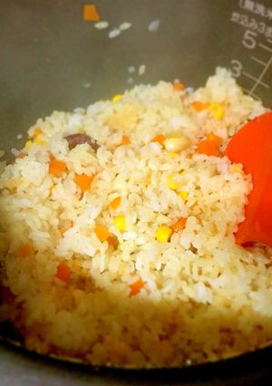炊飯器で!炊くだけ簡単♪カレーピラフ♪-レシピのメイン写真
