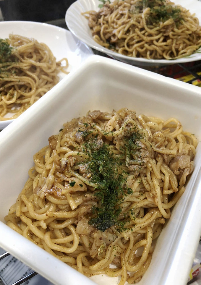 ペヤング風の蒸し焼きそば-レシピのメイン写真