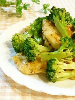 鶏むね肉とブロッコリーの粒マスタード炒め-レシピのメイン写真