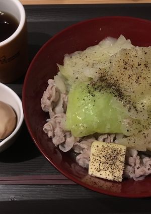 豚とキャベツとじゃがいもの塩バター鍋-レシピのメイン写真