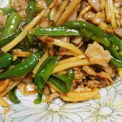 รูปของ 超簡単!!中華屋★チンジャオロース★