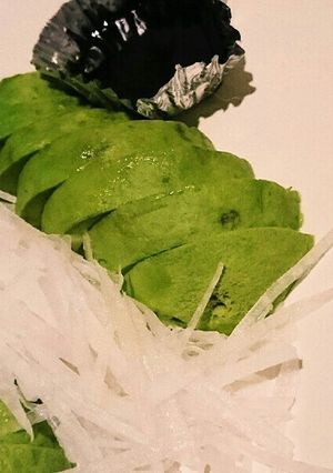 いつものアボカド刺身に千切り大根♪-レシピのメイン写真