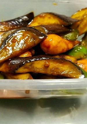 茄子とピーマンのピリ辛ソーセージ炒め-レシピのメイン写真