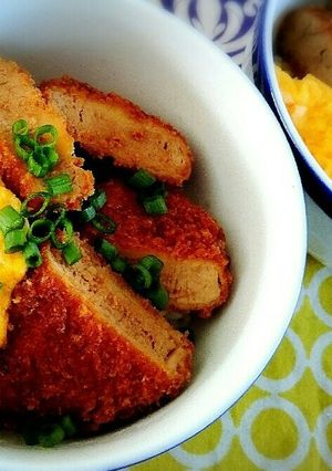 市販のヒレカツで時短&簡単に♪たれカツ丼-レシピのメイン写真