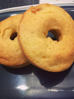 熟してしまった柿の焼きドーナツ!-レシピのメイン写真