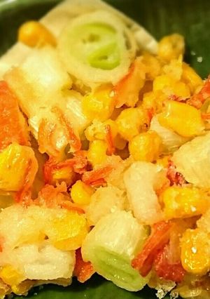 カニかまとコーンの カラフルかき揚げ☺-レシピのメイン写真