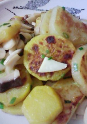 ホクホクじゃがいもとエリンギの炒め物-レシピのメイン写真
