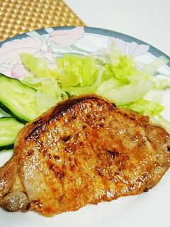 フライパンと塩麹で簡単トンテキ(^^)♪-レシピのメイン写真