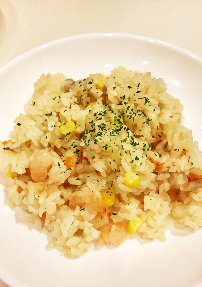 簡単!!炊飯器で海老ピラフ-レシピのメイン写真