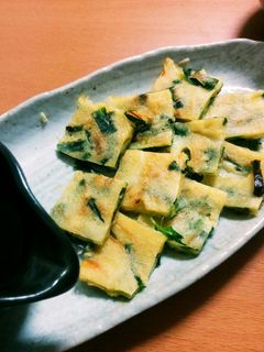 計り不要☆ニラの簡単チヂミ-レシピのメイン写真
