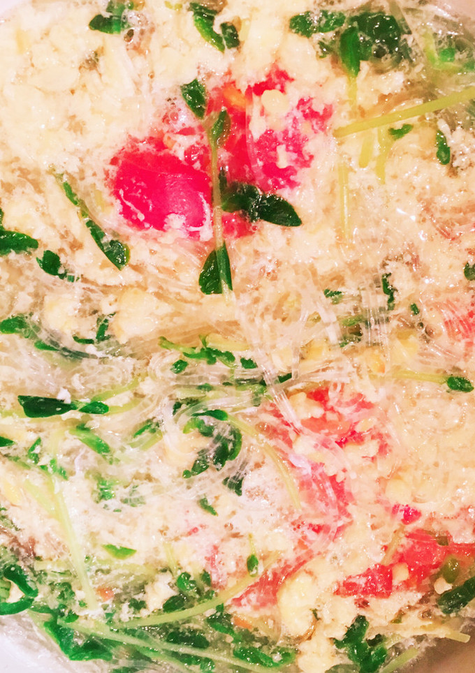 簡単！彩り野菜と春雨のふわふわ卵スープ-レシピのメイン写真