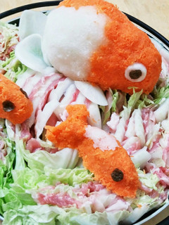 金魚が泳ぐ豚バラ肉と白菜鍋-レシピのメイン写真