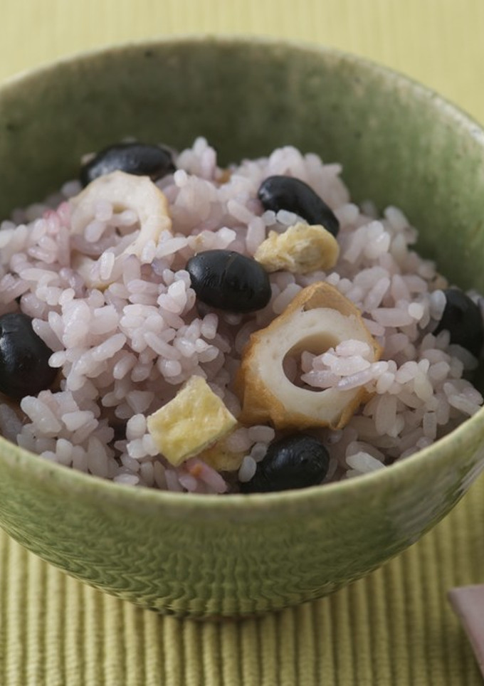 簡単！桜色の黒豆炊き込みご飯-レシピのメイン写真