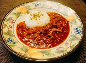 デミソースとトマト缶でハヤシライス。-レシピのメイン写真