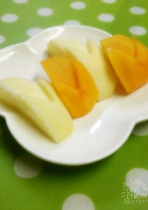 *皮剥いちゃってね♪林檎or柿うさぎ*-レシピのメイン写真