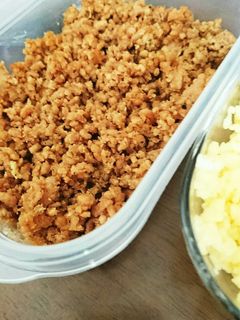 旦那飯★大人の鶏そぼろ!朝食やお弁当に-レシピのメイン写真
