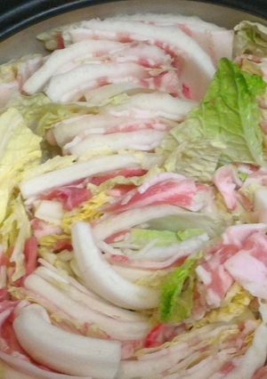 豚肉と白菜のミルフィーユ鍋、時々きのこ-レシピのメイン写真
