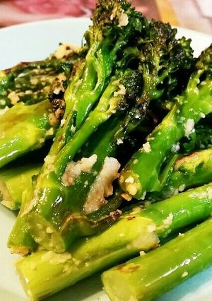 茎ブロッコリーのガーリックチーズ焼き♪-レシピのメイン写真