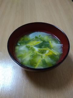かぶの葉と白ネギの葉のお吸い物-レシピのメイン写真