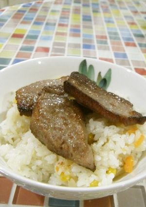 速攻完成!!ぎゅぎゅうっと肉肉チャーハン-レシピのメイン写真