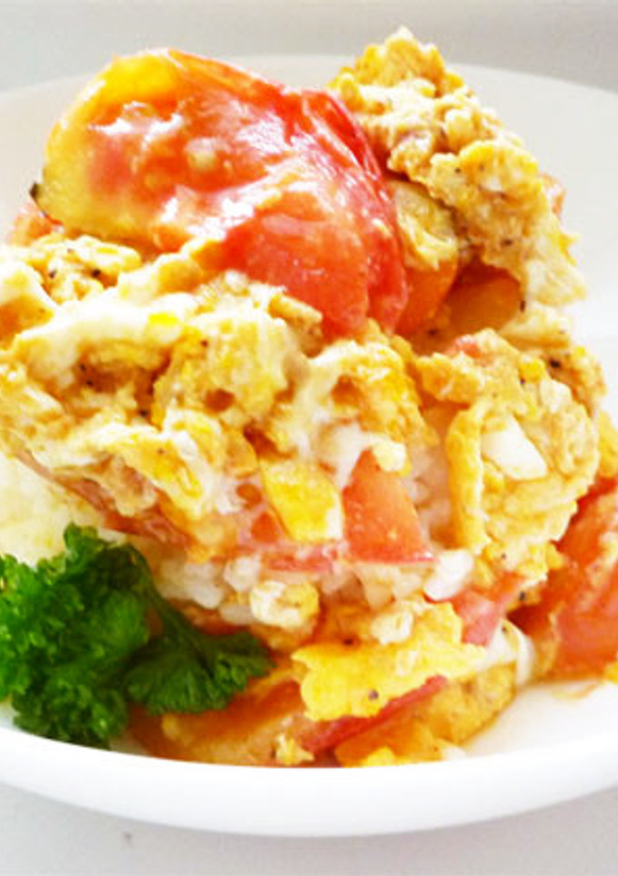 トマトと玉子の中華風炒め丼　トマたま丼-レシピのメイン写真