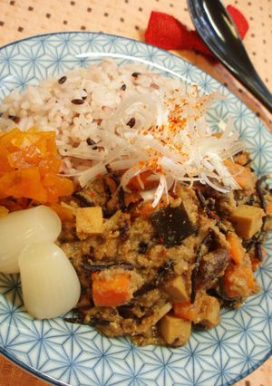 ヘルシー！乾物たっぷりおからカレー-レシピのメイン写真
