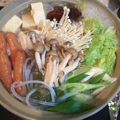 我が家の♪簡単♪ふわふわ鶏団子鍋-レシピのメイン写真