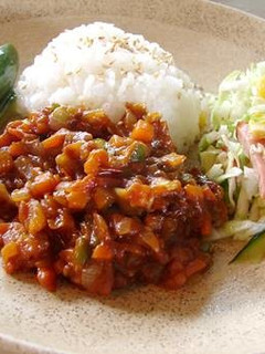 カレールーで作る簡単ドライカレー-レシピのメイン写真