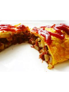 コンビーフとポテトのオムレツ-レシピのメイン写真