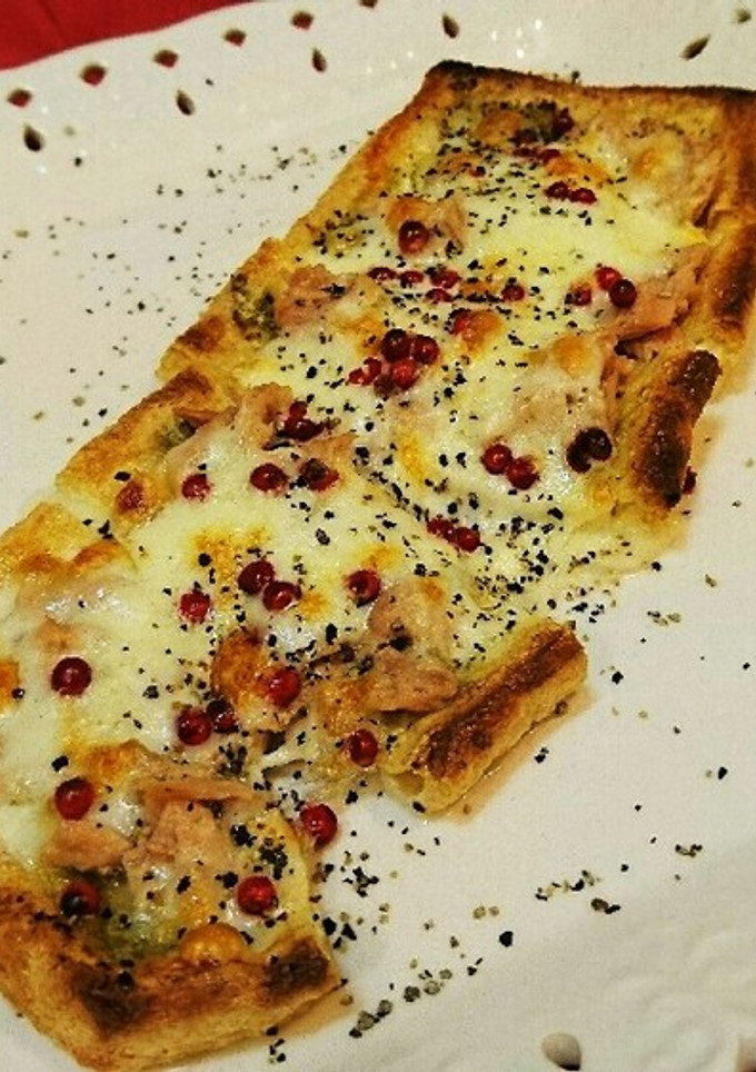 ゆず胡椒風味のツナ缶de簡単♪油あげピザ-レシピのメイン写真