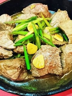 牛もも肉のガーリックガーリック醤油炒め-レシピのメイン写真